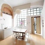 Home10 * Σαλέρνο